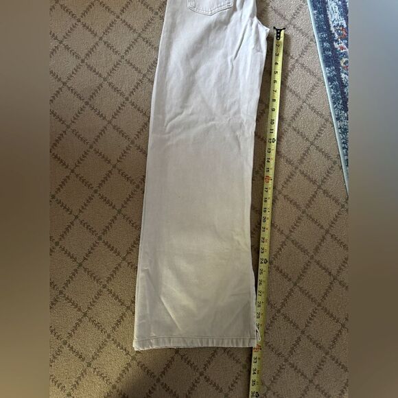 Bershka off white wide leg denim jeans.w split hem NWOT 4 - Picture 5 of 13